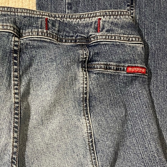 GUESS USA - Picture 4 of 9